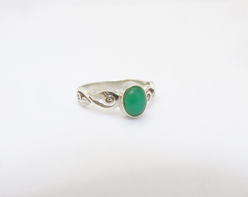 Chrysoprase Sunbird Ring | Ozmomo Jewellery
