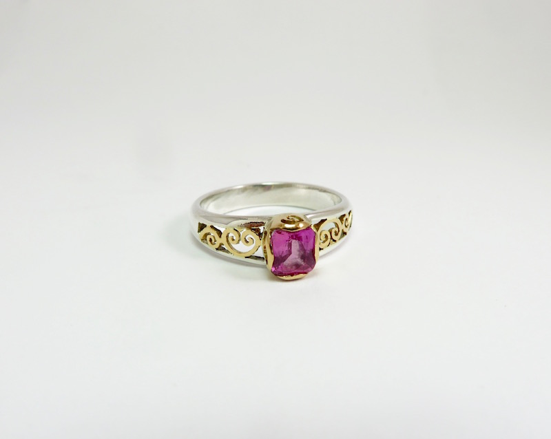 Sapphire Surya Ring | Ozmomo Jewellery